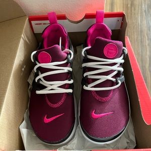 Nike presto (ps) size 2y